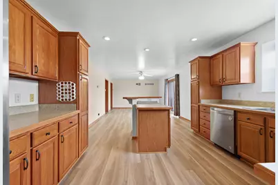 4320 W Grand Ridge Road, Verona, IL 60479 - Photo 7