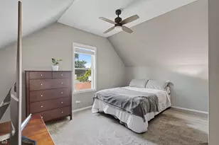 3756 N Newcastle Ave, Chicago, IL 60634 - Photo 17