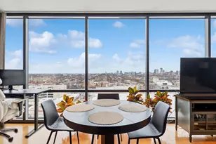 860 W Blackhawk St, Chicago, IL 60642 - Photo 3