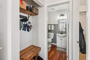 2834 Forestview Dr, Carpentersville, IL 60110 - Photo 15