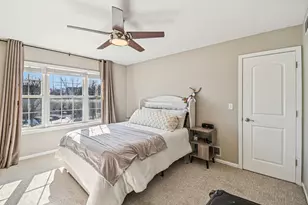 2834 Forestview Dr, Carpentersville, IL 60110 - Photo 21