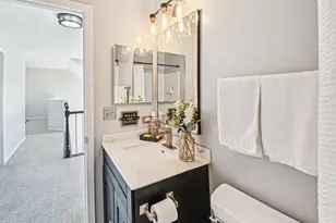 2834 Forestview Dr, Carpentersville, IL 60110 - Photo 31