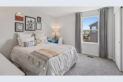 984 Sapphire Lane, Montgomery, IL 60538 - Photo 17