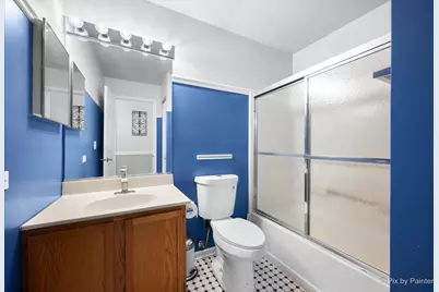 385 Woodview Circle #B, Elgin, IL 60120 - Photo 19