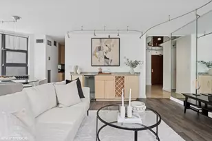 401 E Ontario St, Chicago, IL 60611 - Photo 7