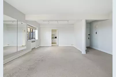 5056 N Marine Drive #A6, Chicago, IL 60640 - Photo 3