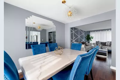 1211 Diane Lane, Elk Grove Village, IL 60007 - Photo 9