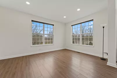 1632 Acorn Drive, Hoffman Estates, IL 60192 - Photo 15