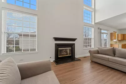 1632 Acorn Drive, Hoffman Estates, IL 60192 - Photo 13