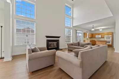 1632 Acorn Drive, Hoffman Estates, IL 60192 - Photo 11