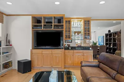 635 Melrose Avenue, Kenilworth, IL 60043 - Photo 13