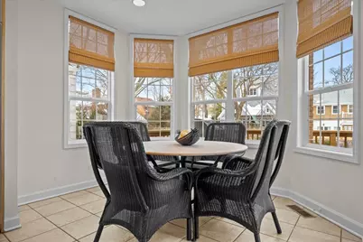 635 Melrose Avenue, Kenilworth, IL 60043 - Photo 17