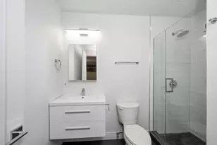 1241 N Bosworth Ave, Chicago, IL 60642 - Photo 7