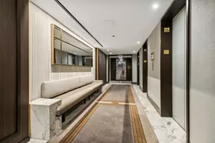 180 E Pearson St, Chicago, IL 60611 - Photo 55