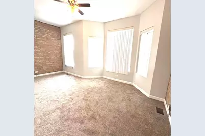 6553 S University Avenue #202, Chicago, IL 60637 - Photo 9