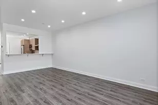 2257 Lake Ridge Dr, Glendale Heights, IL 60139 - Photo 7