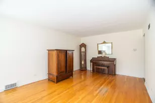 7118 N Merrimac Ave, Chicago, IL 60646 - Photo 7