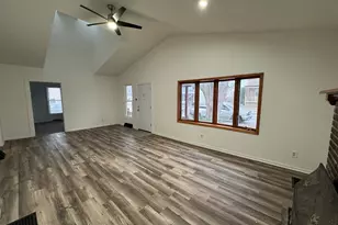 309 N 9th St, Rochelle, IL 61068 - Photo 5