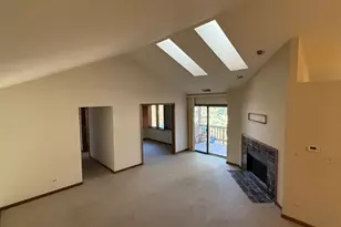 978 Benedetti Dr, Naperville, IL 60563 - Photo 3