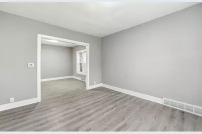 1217 N Harding Avenue #1, Chicago, IL 60651 - Photo 3