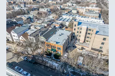 3208 W Wabansia Avenue, Chicago, IL 60647 - Photo 3
