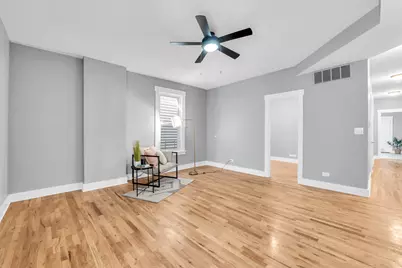 3208 W Wabansia Avenue, Chicago, IL 60647 - Photo 7