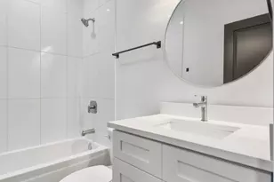 861 E 63rd Pl, Chicago, IL 60637 - Photo 13