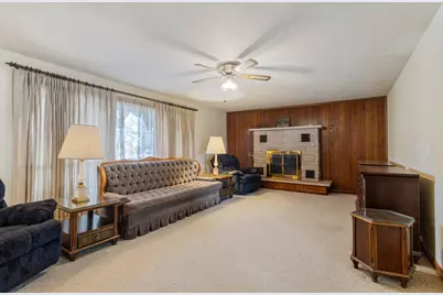 586 N US 45, Paxton, IL 60957 - Photo 3