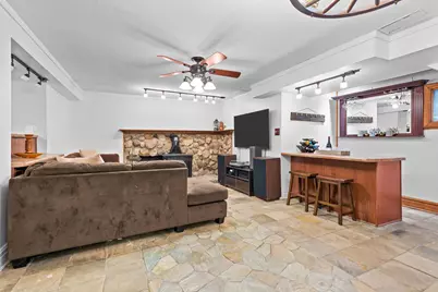 216 Hickory Road, Oakwood Hills, IL 60013 - Photo 19