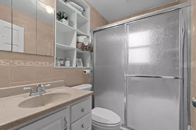 216 Hickory Road, Oakwood Hills, IL 60013 - Photo 13