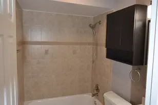 7100 Laverne Ln, Tinley Park, IL 60477 - Photo 9