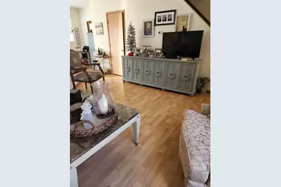 1542 Sauganash Court, Gurnee, IL 60031 - Photo 5