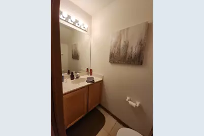 1542 Sauganash Court, Gurnee, IL 60031 - Photo 9