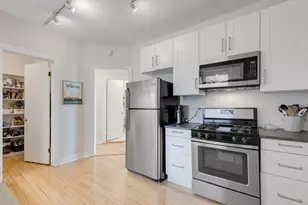 2961 N Halsted St, Chicago, IL 60657 - Photo 7