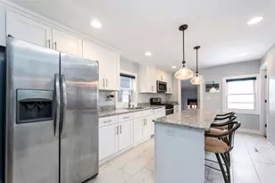 3659 S Hermitage Ave, Chicago, IL 60609 - Photo 11