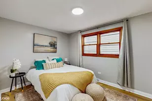 2701 S Hillock Ave, Chicago, IL 60608 - Photo 13