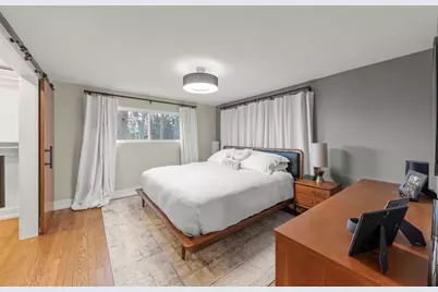 1001 Geneva Road, Saint Charles, IL 60174 - Photo 7