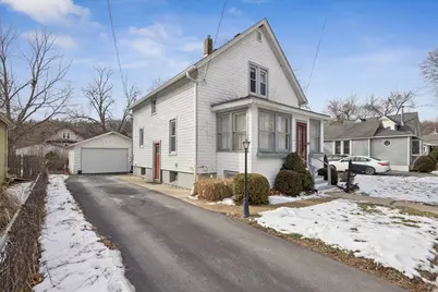 21 Division Street, Algonquin, IL 60102 - Photo 1