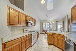 6700 Pondview Dr, Tinley Park, IL 60477 - Photo 13