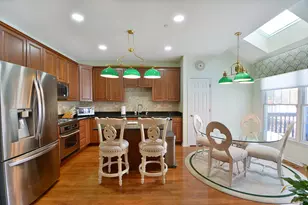 23 Red Tail Dr, Hawthorn Woods, IL 60047 - Photo 7