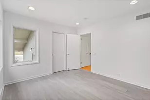 1990 Southridge Terrace, Northfield, IL 60093 - Photo 21