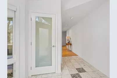 1990 Southridge Terrace, Northfield, IL 60093 - Photo 5