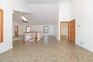 25289 White Owl Ln, Hudson, IL 61748 - Photo 33