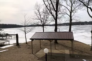 18269 Hiawatha Ct, Hudson, IL 61748 - Photo 5