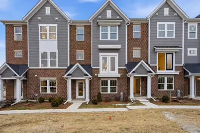 244 Warren Lane #11249, Schaumburg, IL 60193 - Photo 1