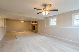 6105 N Wyndwood Dr, Crystal Lake, IL 60014 - Photo 19