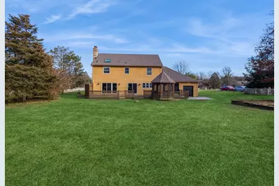 6105 N Wyndwood Drive, Crystal Lake, IL 60014 - Photo 25