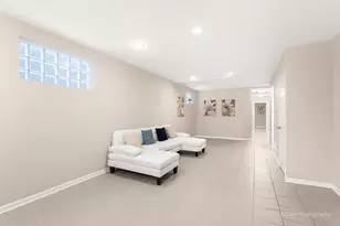 700 W 50th St, Chicago, IL 60609 - Photo 17