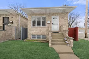 700 W 50th St, Chicago, IL 60609 - Photo 3