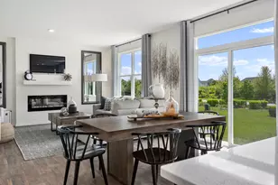 972 Sapphire Ln, Montgomery, IL 60538 - Photo 9